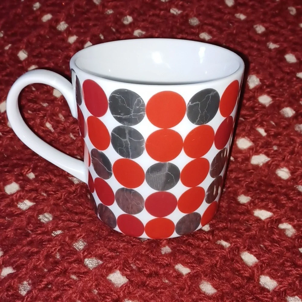 Crate&Barrel red/silver polka dot mug (100423B)